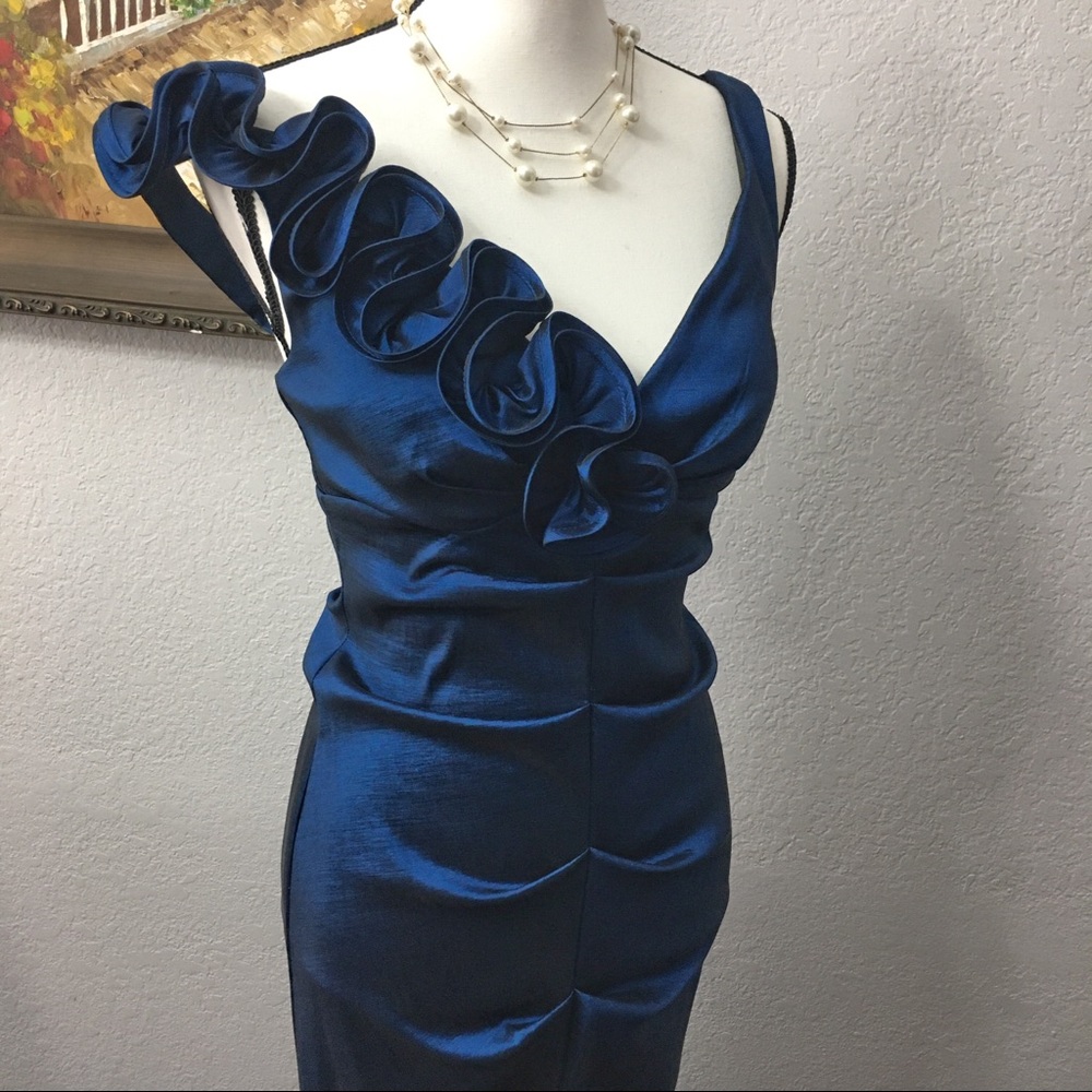 Prom dress / formal night dress